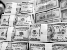 НБУ приобрел на межбанке свыше $300 миллионов