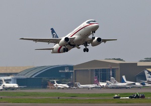 Следствие: Причина катастрофы российского самолета SSJ-100 - человеческий фактор