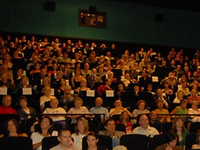 В Украине в 2009 году посещаемость кинотеатров выросла на 40%