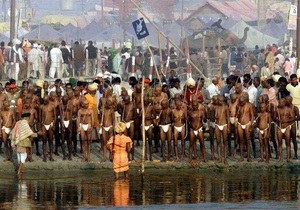 Крупнейший религиозный праздник мира стартует в Индии