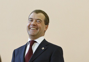 Премьер-министр Японии выражает сожаление по поводу визита Медведева на Курилы