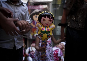 В Китае арестованы более 600 человек, занимавшихся торговлей детьми