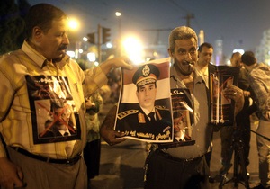 Министр обороны Египта призвал граждан к уличным протестам