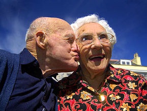 Старейшая пара в Британии отпраздновала 81-ю годовщину свадьбы