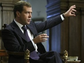 Медведев сменит место общения с прессой