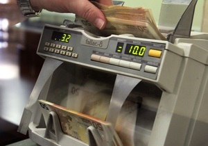 Евро на межбанке пробил отметку в 10,2 гривен