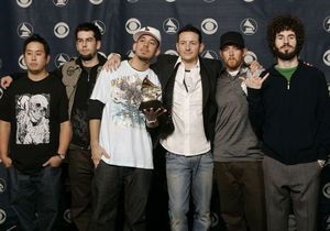 Лучшей рок-группой года по версии MTV EMA стала Linkin Park