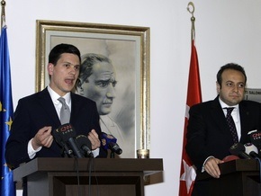Британия и Кипр поддерживают вступление Турции в ЕС