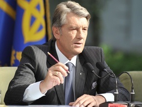 Ющенко поручил искать учителей украинского языка и литературы