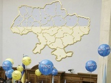 Украинцы оценили работу Рады и отдельных политиков