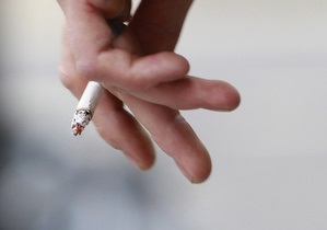 Российских школьников старше 10 лет начнут проверять на курение