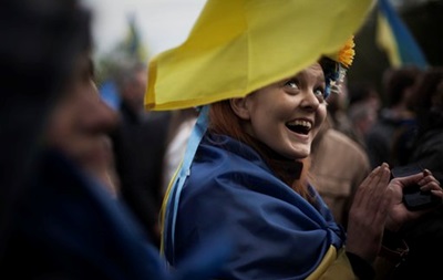 День Конституции - Сегодня в Украине отмечают День Конституции
