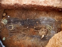 В Греции при строительстве метро нашли гробницу