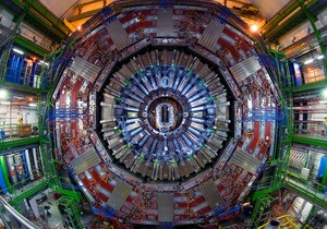 Как ученые из России помогли  поймать  бозон Хиггса - Би-би-си