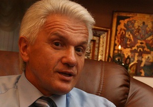 Литвин еще не принял решения, как будет баллотироваться в ВР в 2012 году