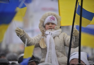 Опрос: Более трети украинцев ждут в новом году перемен к лучшему