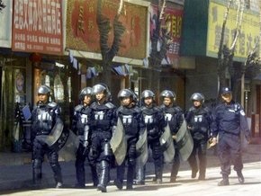 В Китае произошли столкновения студентов с полицией