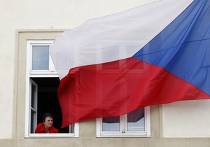 DW: Украинцы подали в суд на Чехию