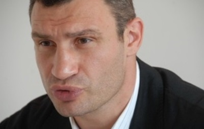 Cамолету, на котором летел Кличко, не разрешили приземлиться в аэропортах Борисполь и Жуляны - УДАР