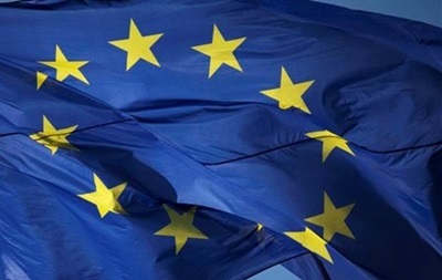 Представництво ЄС в Україні закликало українців утриматися від застосування сили