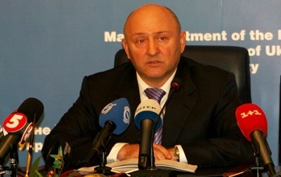 Глава киевской милиции попросил об отставке, но его пока только отстранили - коллегия МВД