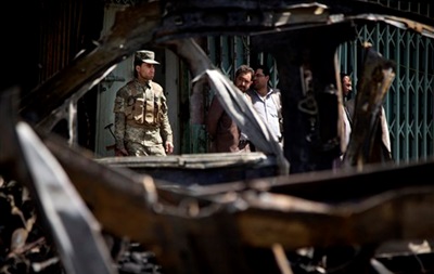 В Ираке во время похорон влиятельного борца с Аль-Каидой смертник взорвал 12 человек