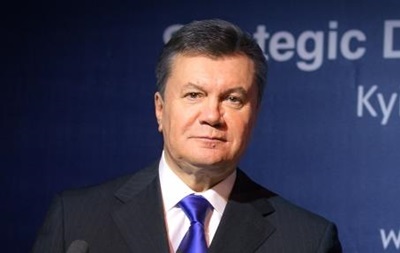 Янукович не прийняв заяву Льовочкіна про відставку