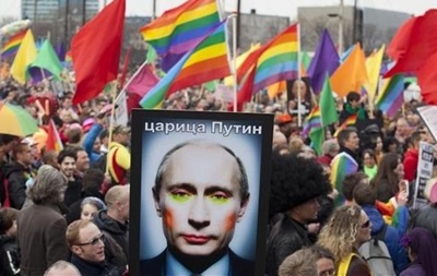 В России вынесен первый приговор за пропаганду гомосексуализма