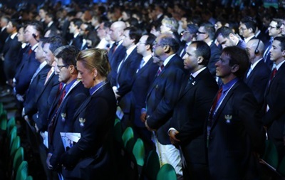 На церемонии жеребьевки ЧМ-2014 почтили память Нельсона Манделы (ФОТО)