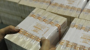 Як Росія допоможе Україні не збанкрутувати?