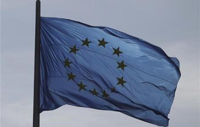 Прокурори Рівненської та Волинської областей зажадали зняти символіку Євросоюзу з адмінбудівель