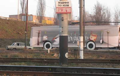 У Луцьку під колесами пасажирського потяга загинули двоє жінок