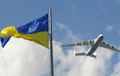 Корреспондент: Мріяти не шкідливо. Найбільшому у світі літаку Ан-225 подовжили термін експлуатації