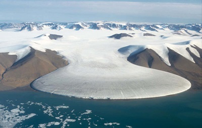 Під Гренландією вчені виявили водосховище з запасом води близько 140 млрд тонн