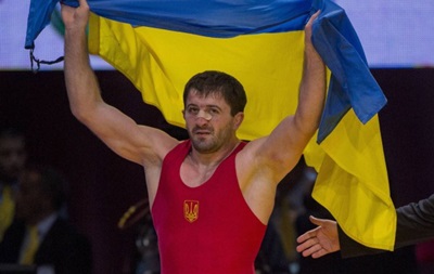 Украинца признали лучшим борцом 2013 года