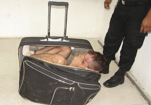 Мексиканец пытался сбежать из тюрьмы в чемодане девушки