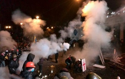 Массовые беспорядки в Киеве продолжаются