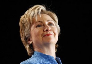 В биографической ленте о Хиллари Клинтон может сыграть Скарлетт Йоханссон