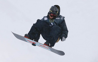 Норвежский сноубордист сломал ключицу на тренировке в Сочи