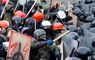 Столкновения между митингующими и милицией могут возобновиться - Свобода