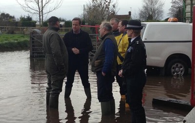 На юго-западе Британии введен  оранжевый  уровень угрозы из-за наводнения