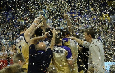 Будивельник выигрывает Кубок Украины по баскетболу