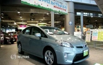Toyota відкликає два мільйони Prius третього покоління по всьому світу