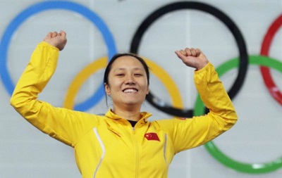 Конькобежка из Китая стала олимпийской чемпионкой