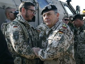 Глава Генштаба ФРГ подал в отставку из-за гибели мирных афганцев при обстреле бензовозов