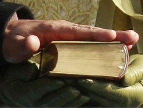 Сегодня - Всемирный день левши