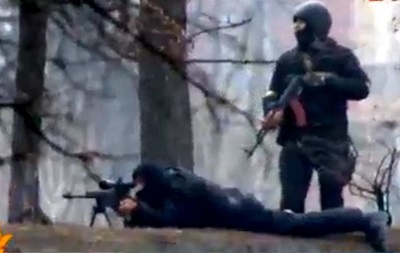 По людях на Майдані стріляють снайпери - Свобода 