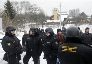 Снос поселка в Подмосковье: Медведев поручил прокуратуре проверить соблюдение прав граждан