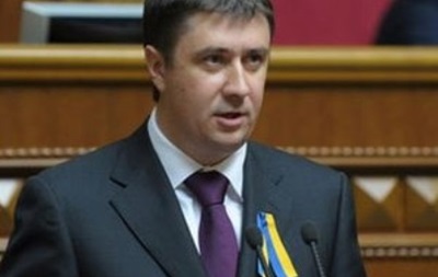 Представителей правительства и аппарата министерств депутаты пригласили в ВР