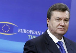 Янукович считает, что НБУ должен обеспечить стабильность проблемных банков